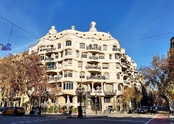 Rooms In Spacious Apartment In City Center